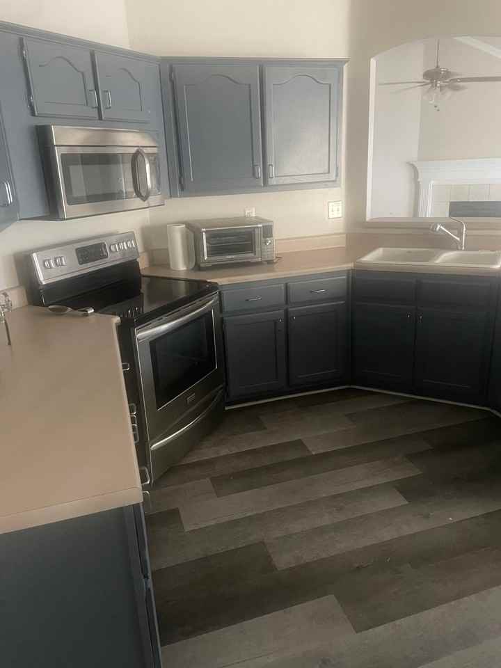 9289 Chimneyrock Blvd - Photo 7 of 9