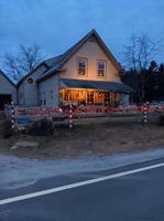 featured image of 984 Quincy Rd