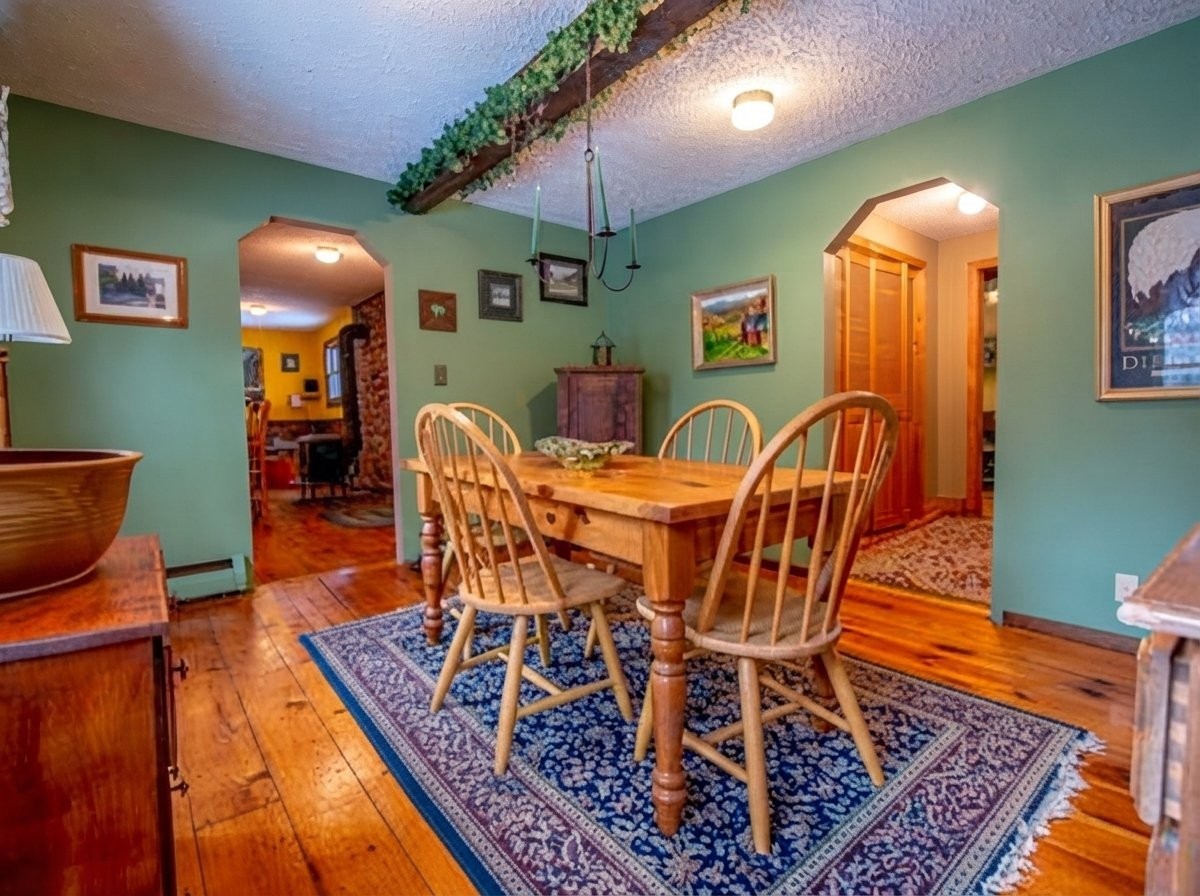 984 Quincy Rd - Photo 5 of 12