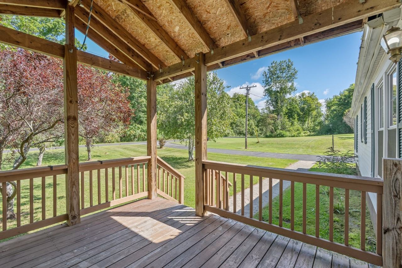 239 Furniss Station Rd - Photo 3 of 20
