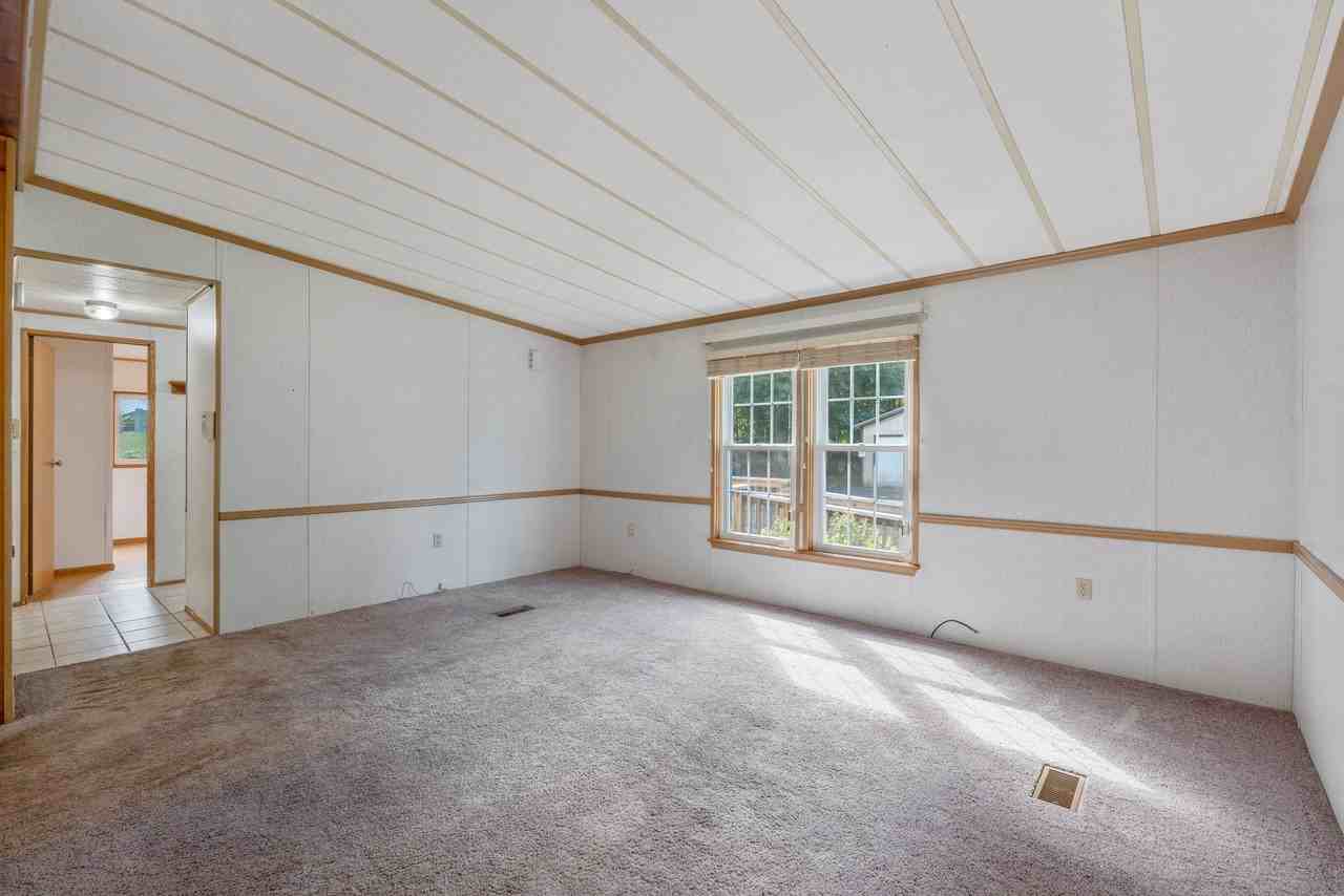 239 Furniss Station Rd - Photo 6 of 20