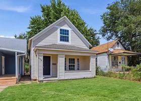 featured image of 214 E Vilas Ave