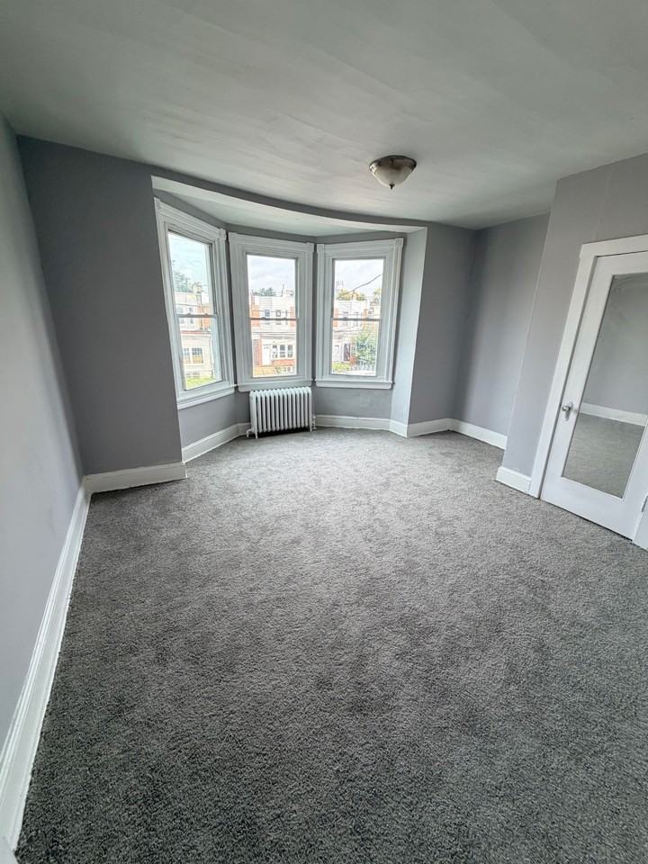 6920 Paschall Ave - Photo 5 of 10