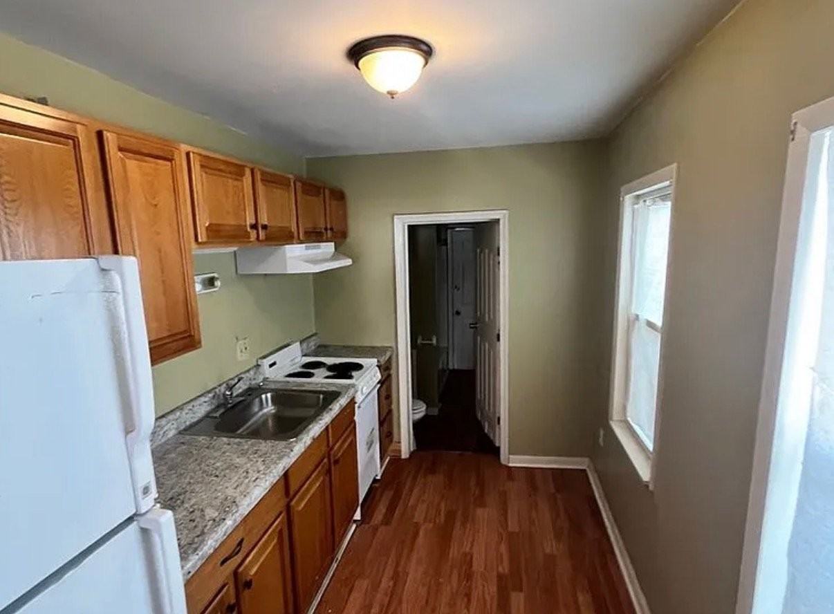 612 Birch St #12A - Photo 5 of 7