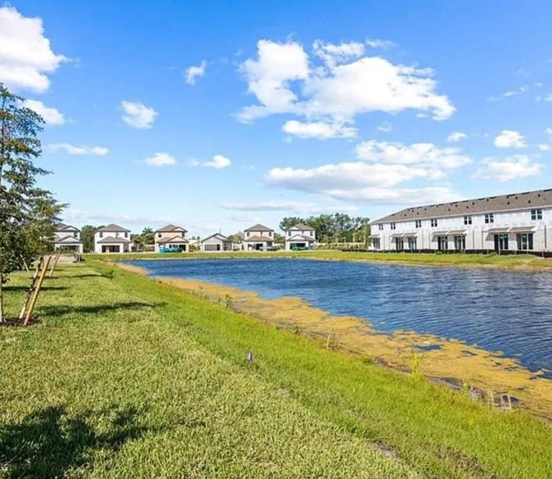 5792 Haven Ter - Photo 2 of 11