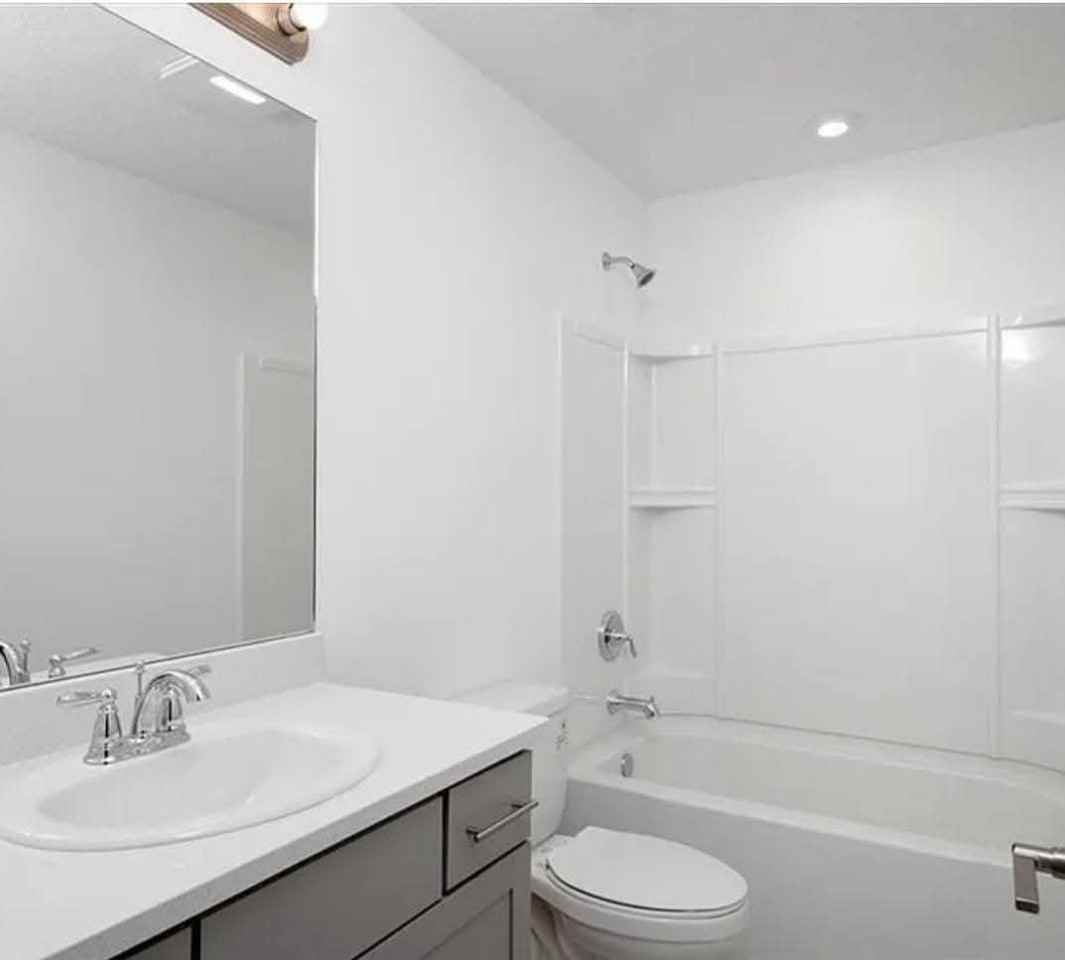 5792 Haven Ter - Photo 6 of 11