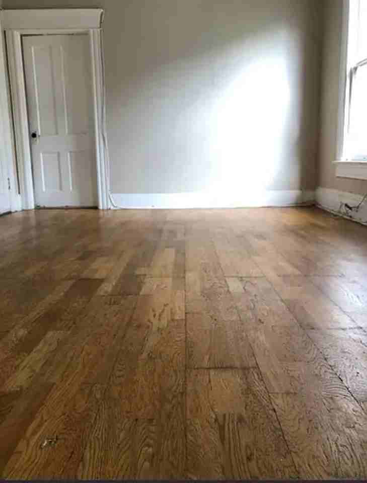 216 S Cedar Ave #5 - Photo 5 of 11