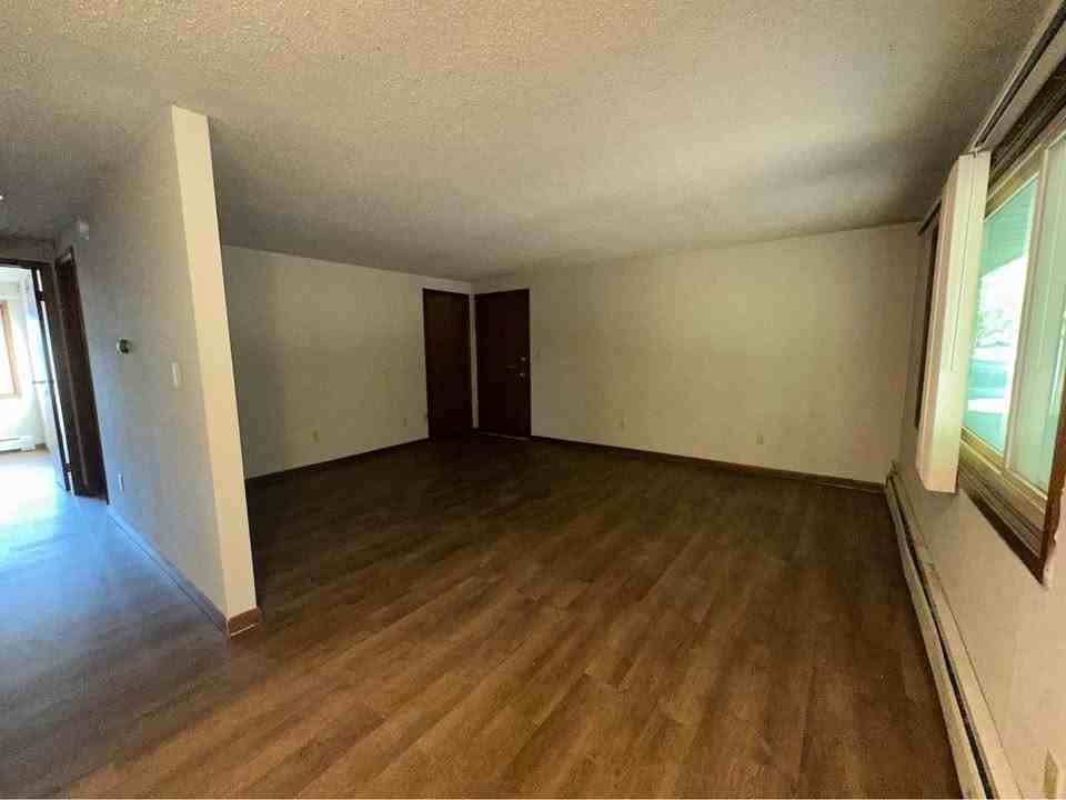 700 19th Ave #D4 - Photo 2 of 10
