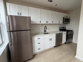 featured image of 168 N Grove St #2B