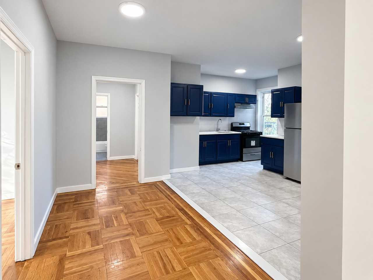 515 W 7th St #307 - Photo 2 of 7