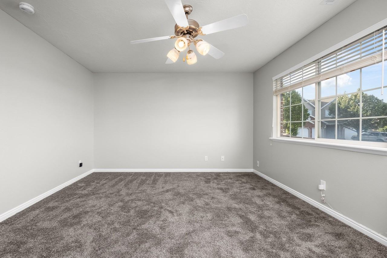 10445 S Sage Creek Rd - Photo 7 of 20