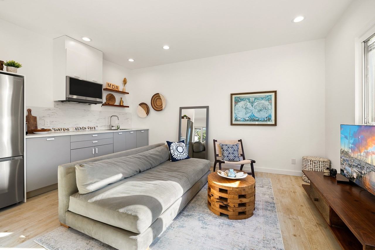 831 Dickson St Marina Del Rey, Ca #BACK - Photo 5 of 15