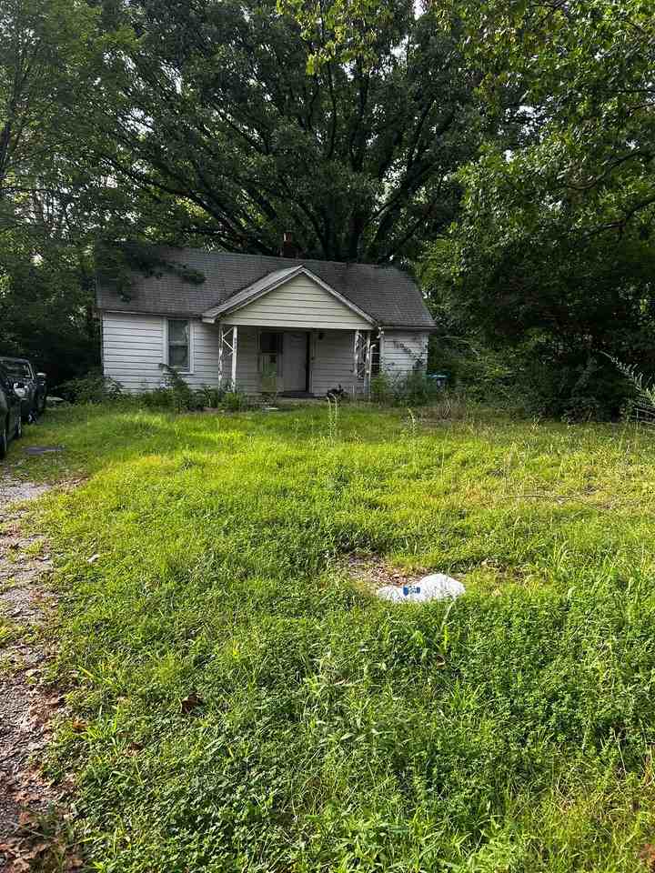 8521 Clifton Ave - Photo 3 of 39