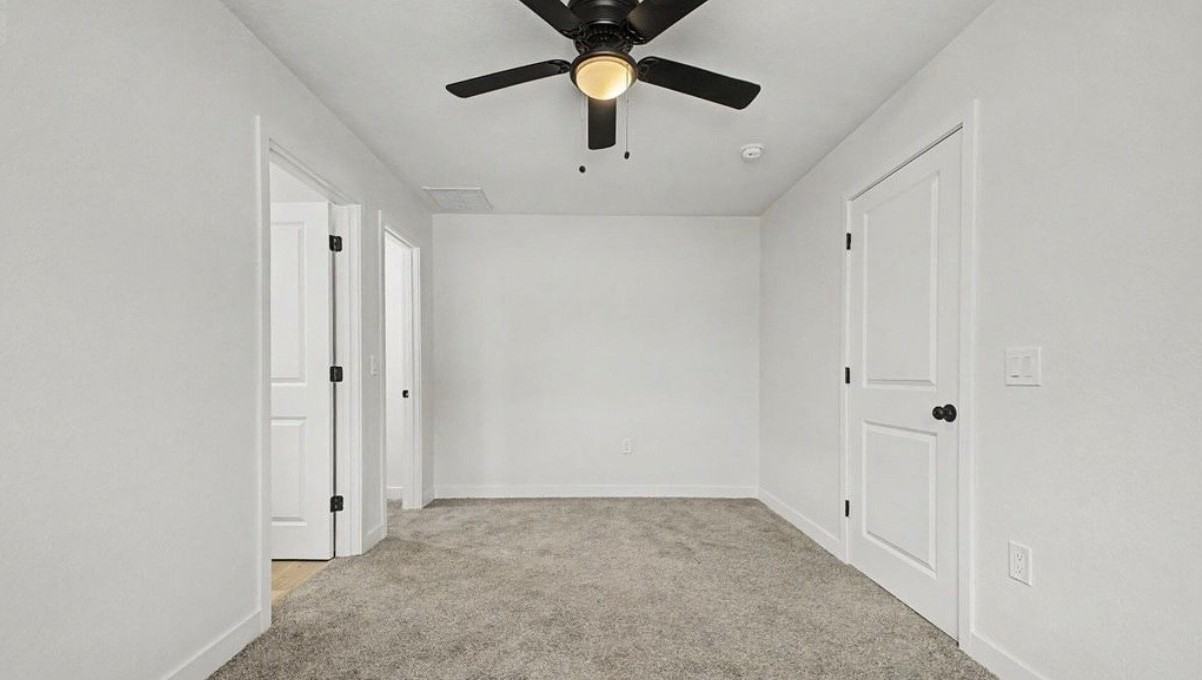 3302 W Pierson St - Photo 2 of 5