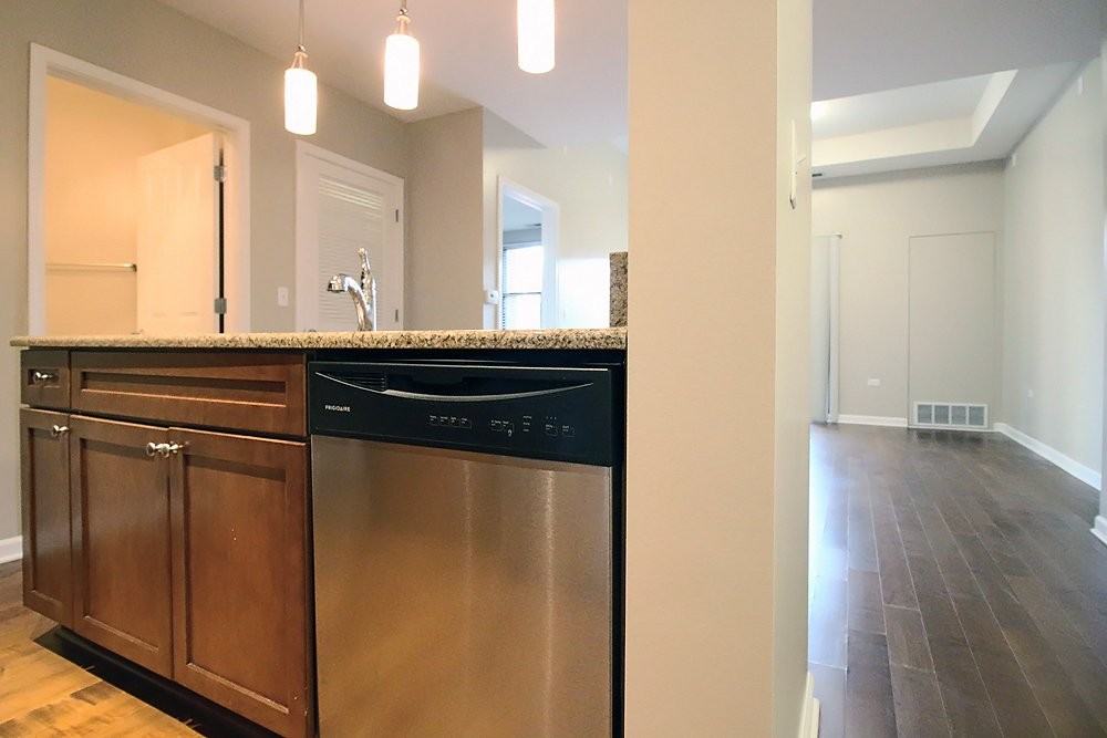 1949 S Wabash Ave #518 - Photo 2 of 17