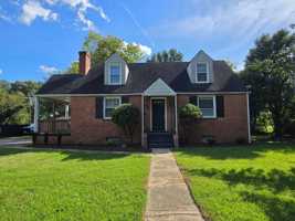 featured image of 3523 Chapel Dr