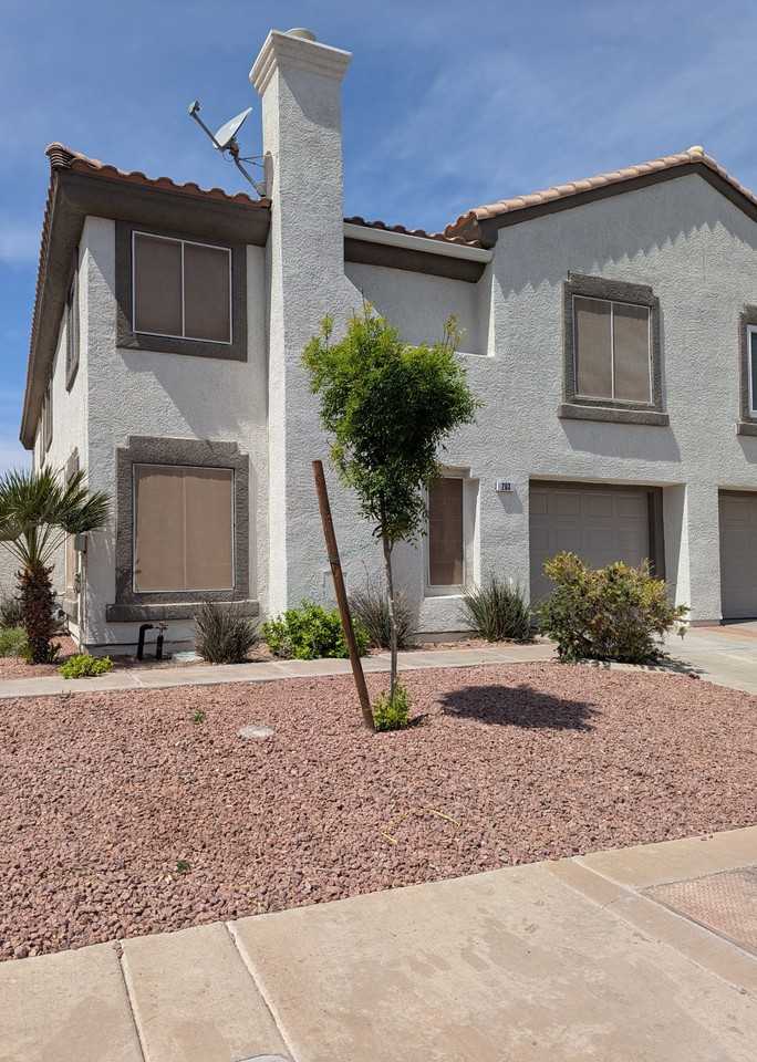 203 Oro Canyon St #1 - Photo 2 of 27