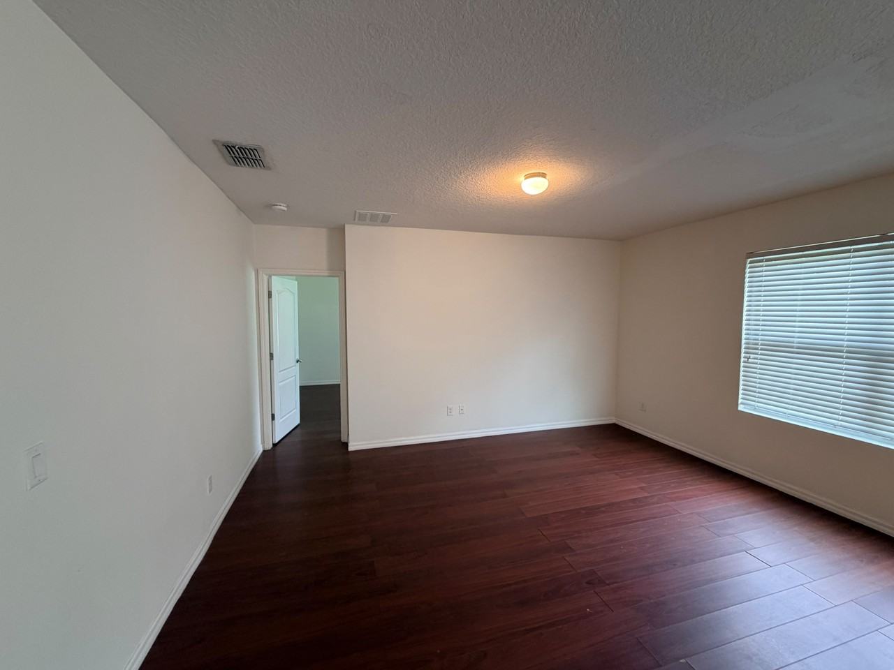 16832 Citrus Pkwy #1 - Photo 5 of 27