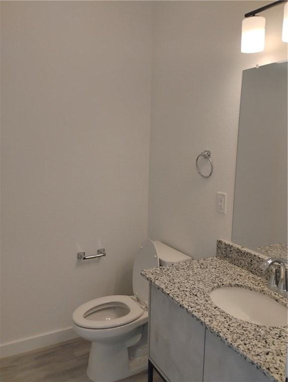 840 Ventnor Ave - Photo 5 of 16