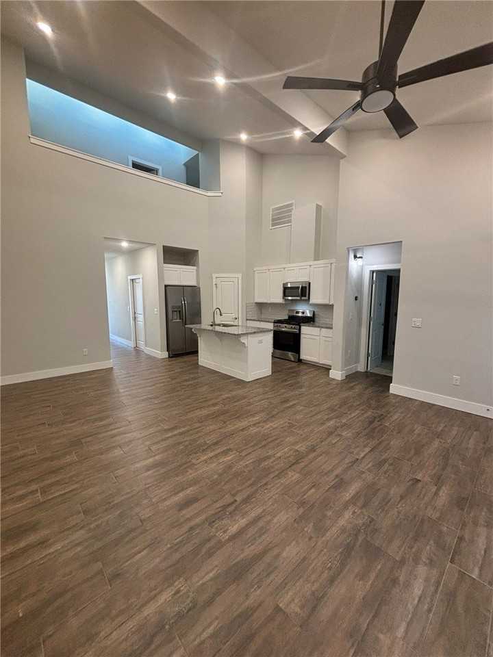 471 Azurite Rd - Photo 4 of 18