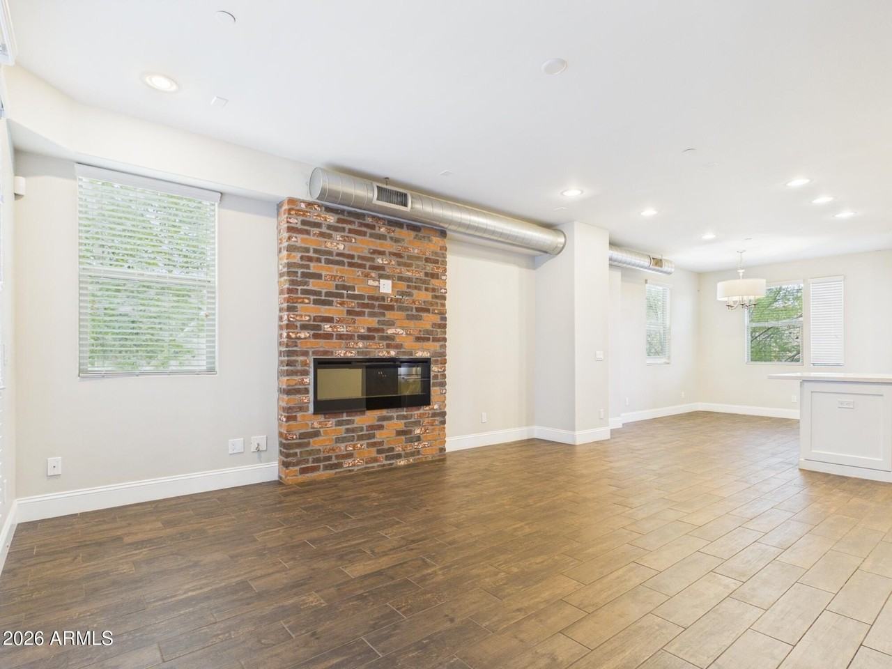 4816 N Woodmere Fairway #1010 - Photo 5 of 24