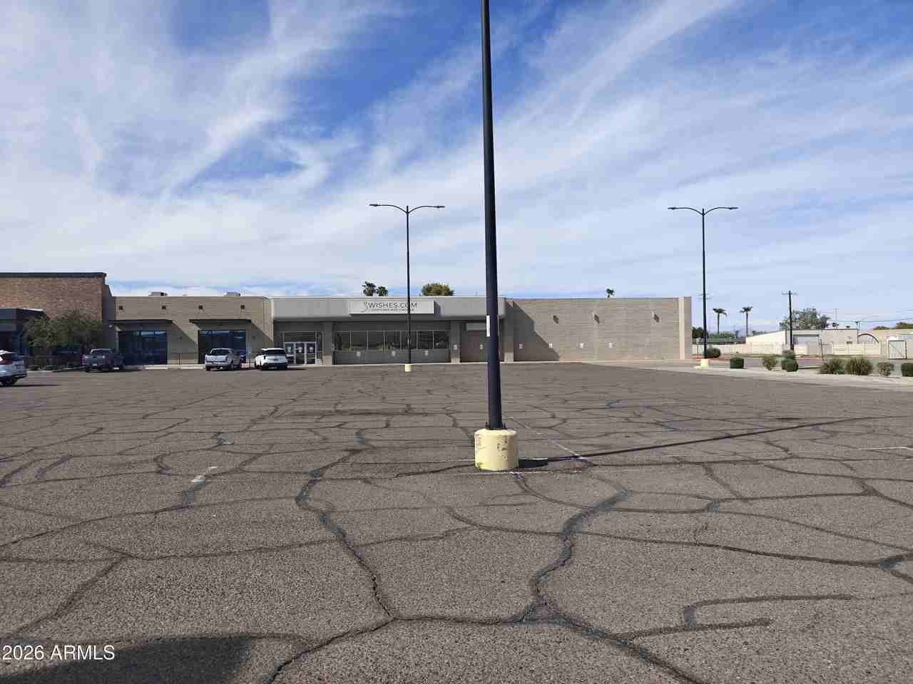 3216 E Cactus Rd - Photo 4 of 19