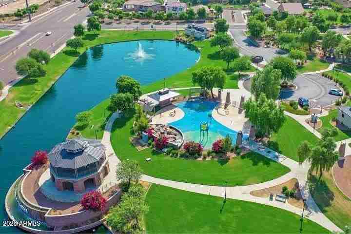 854 E Dumbarton Ave - Photo 3 of 24