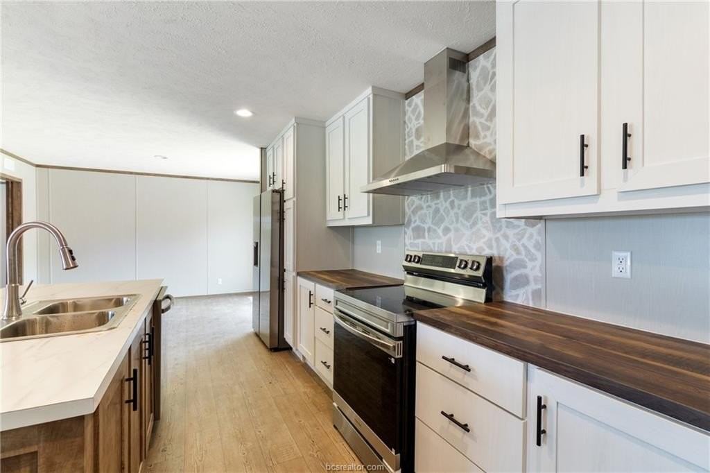 5292 Fm 1362 N - Photo 7 of 22