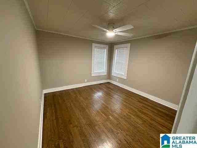 336 3rd St Se - Photo 7 of 16