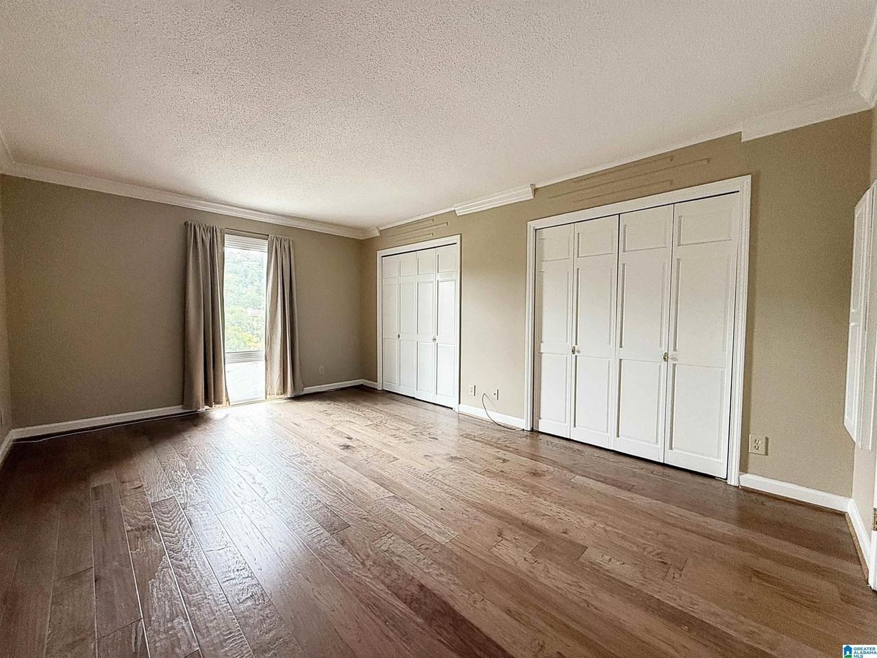 2717 Highland Ave S #805 - Photo 7 of 16