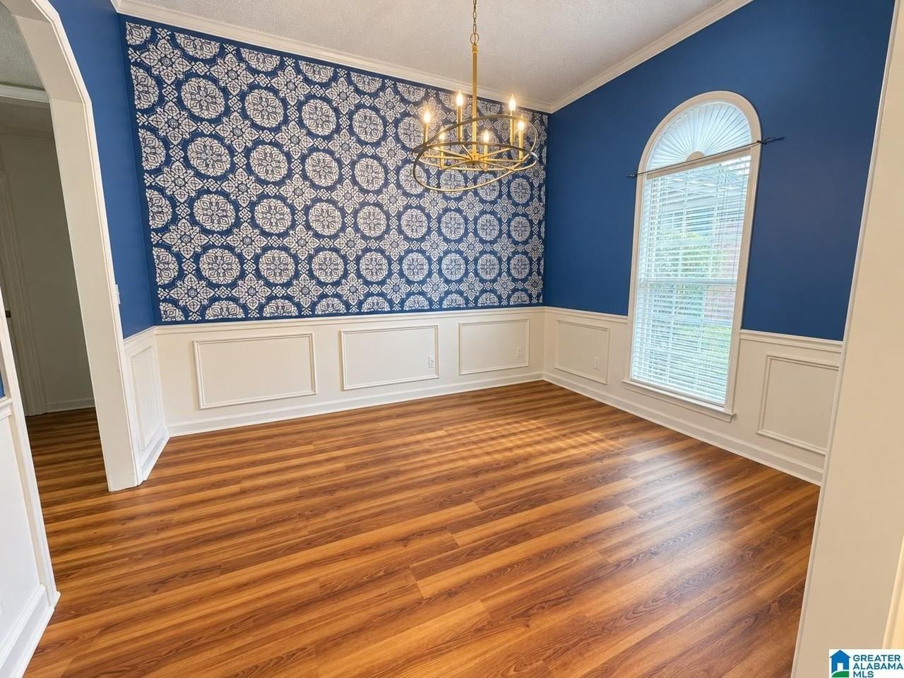 1345 Moss Rose Ln - Photo 5 of 18