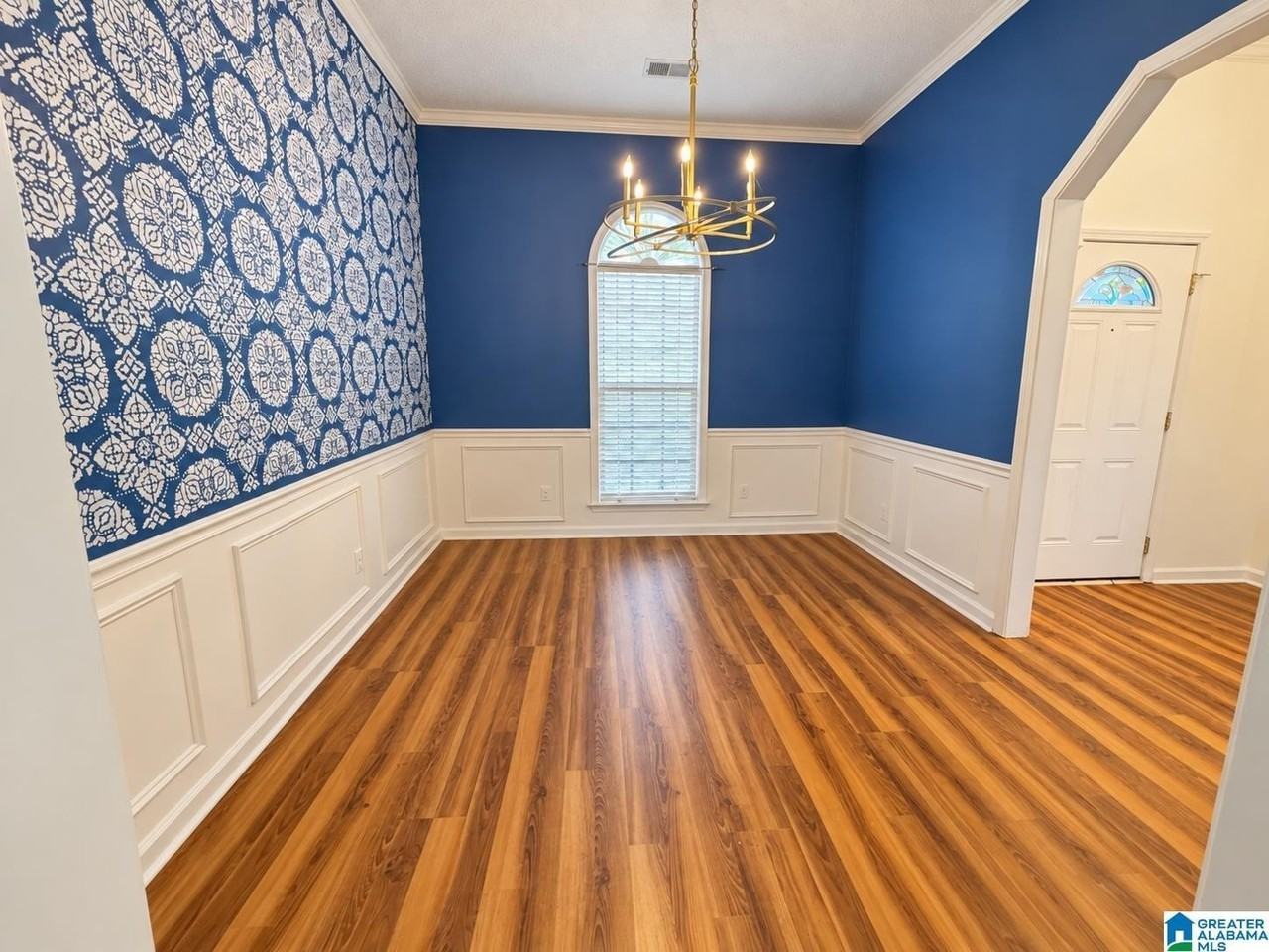 1345 Moss Rose Ln - Photo 6 of 18