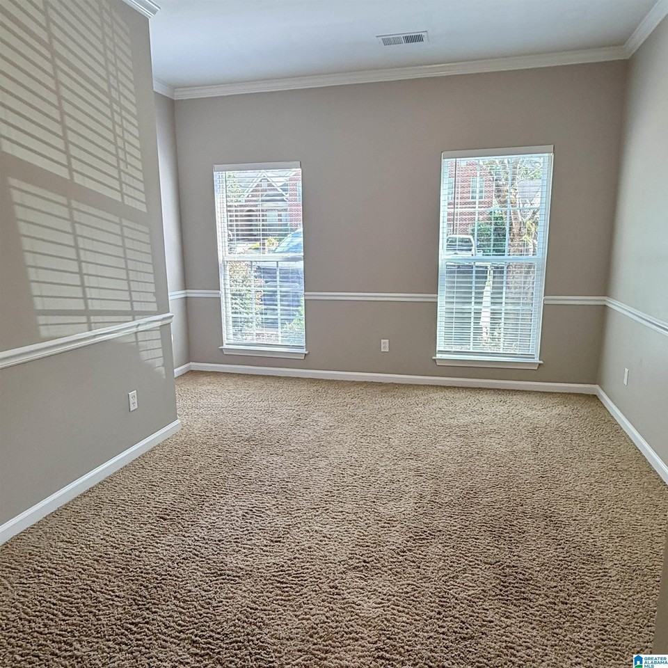 105 Shine Dr - Photo 7 of 18