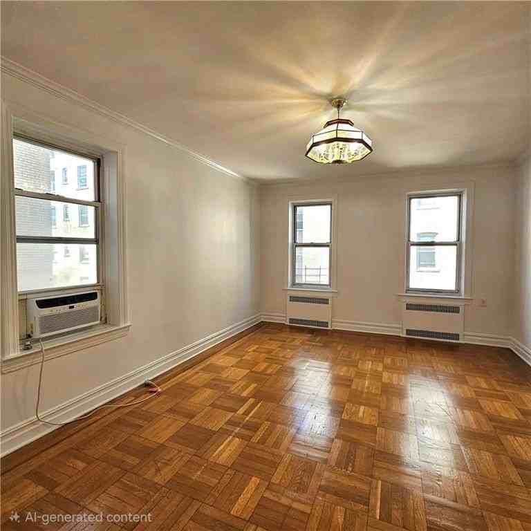 868 E 7th St #3D - Photo 4 of 14