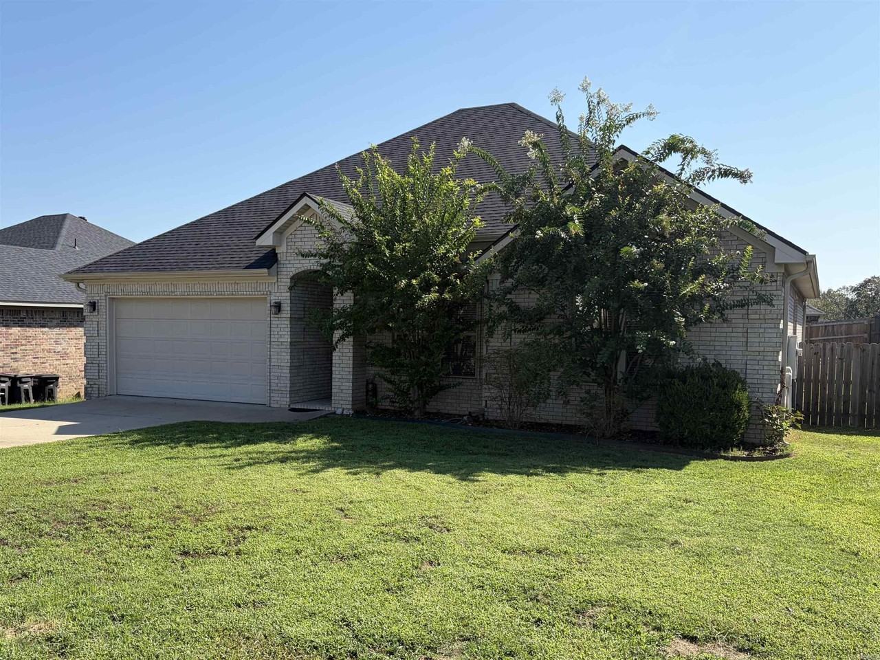 2213 Reveille Cir - Photo 3 of 46