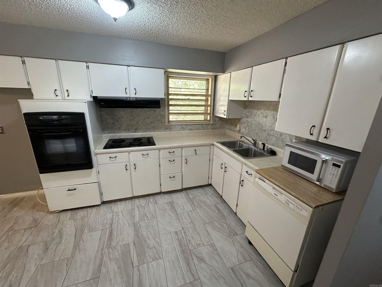 11518 Chipwood Dr - Photo 6 of 19