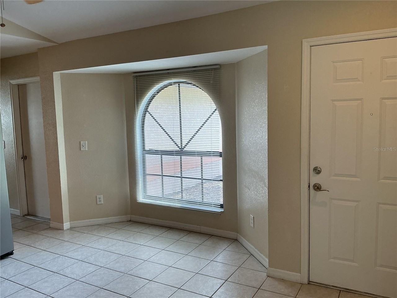 1237 N Cranberry Blvd - Photo 5 of 13