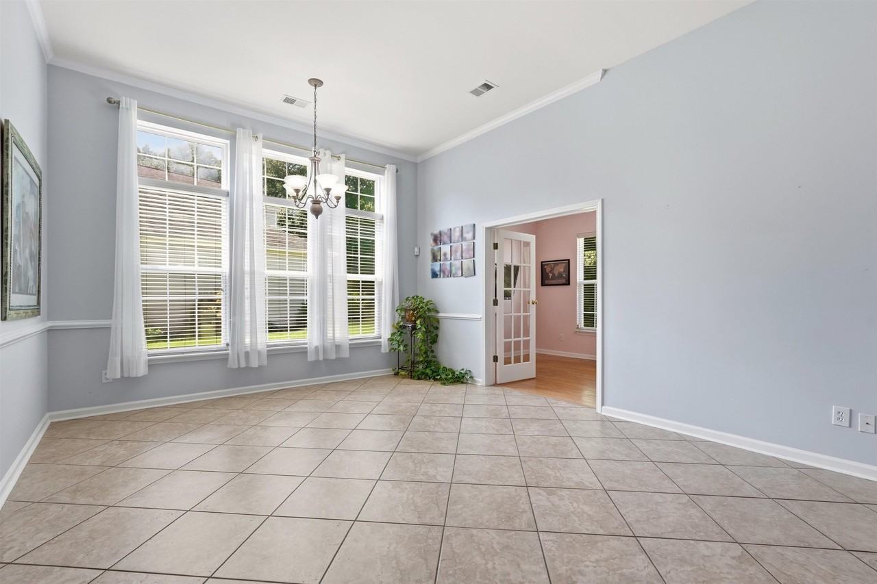 2834 Farmer Brown Ct - Photo 7 of 50