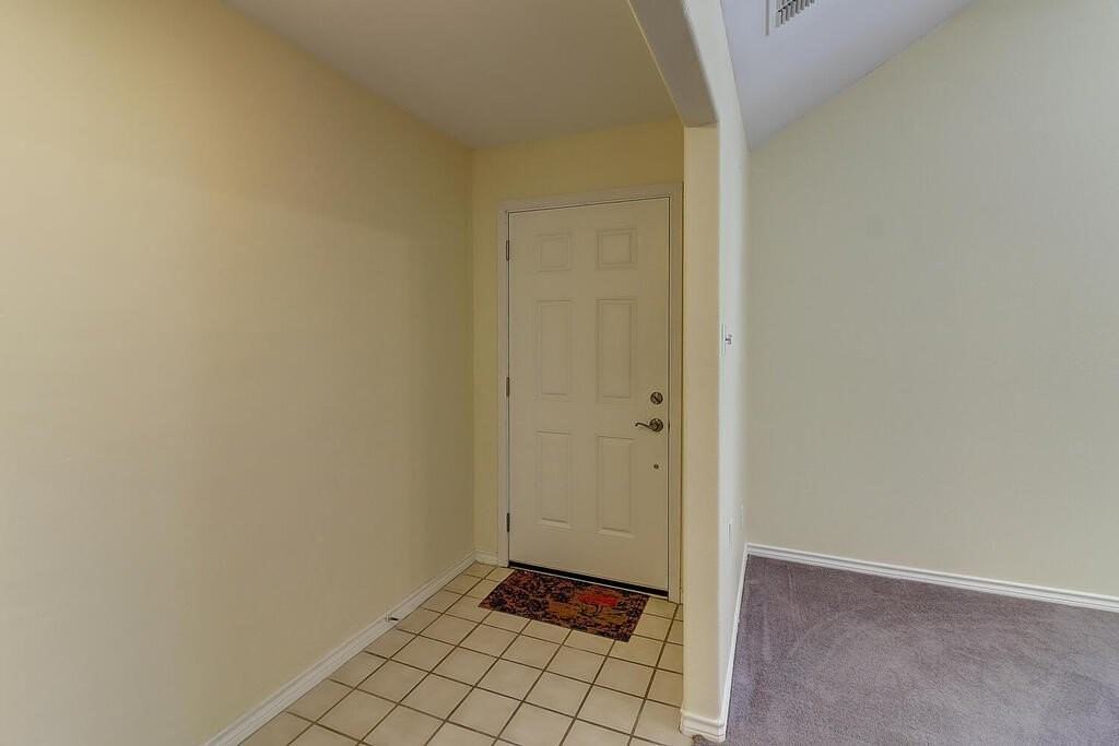 4321 Holly Ridge Dr - Photo 3 of 47
