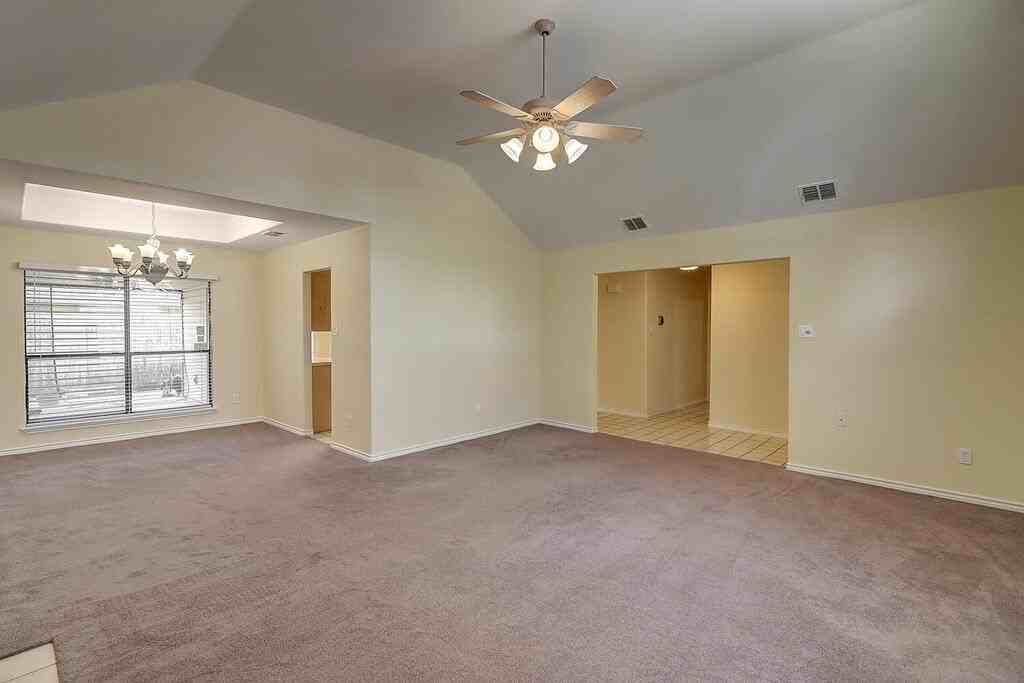 4321 Holly Ridge Dr - Photo 6 of 47