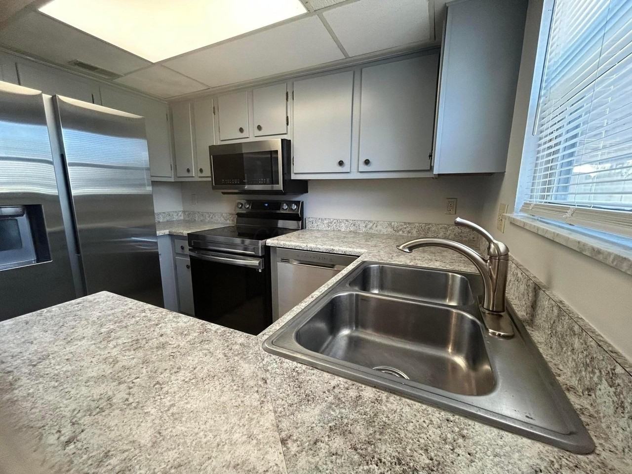 2846 Avati Dr #C4 - Photo 4 of 21