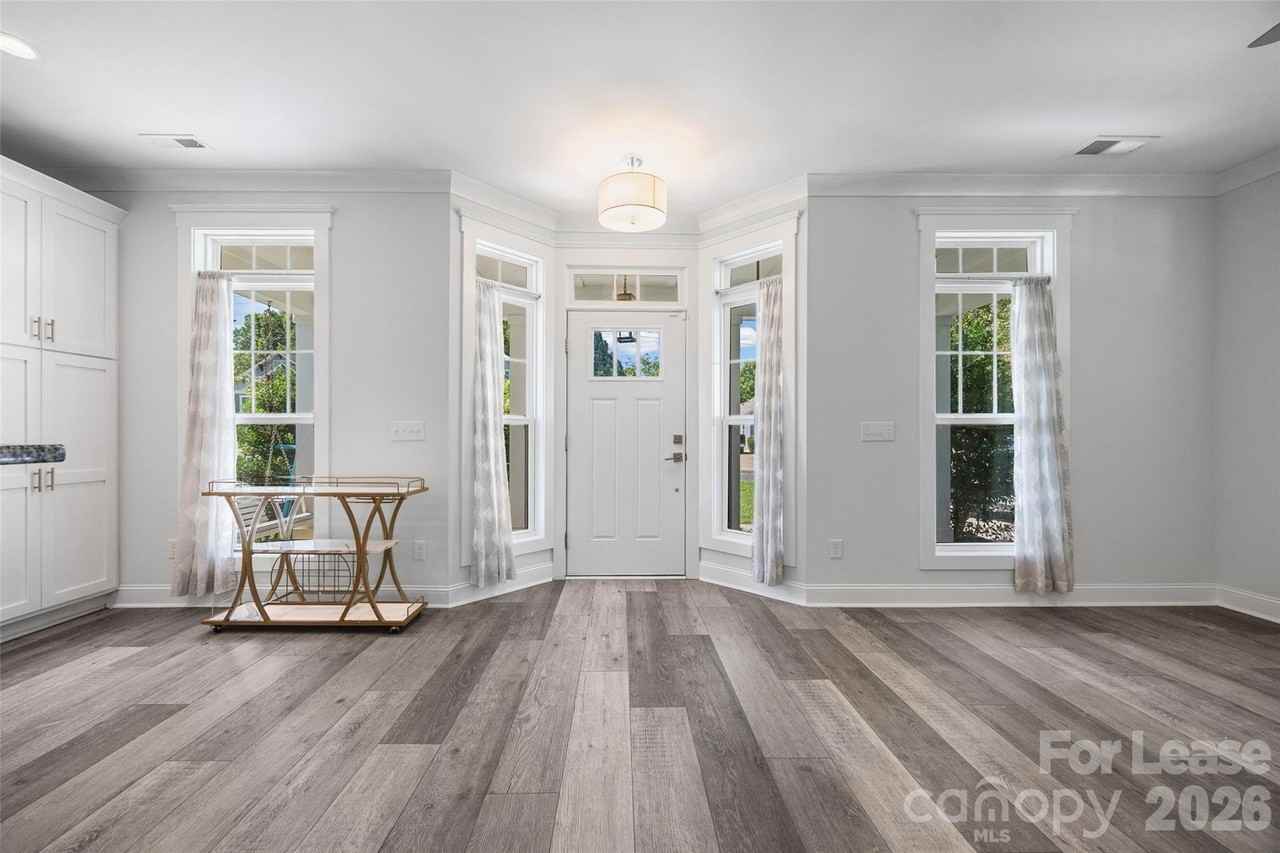 1512 Norris Ave - Photo 3 of 10
