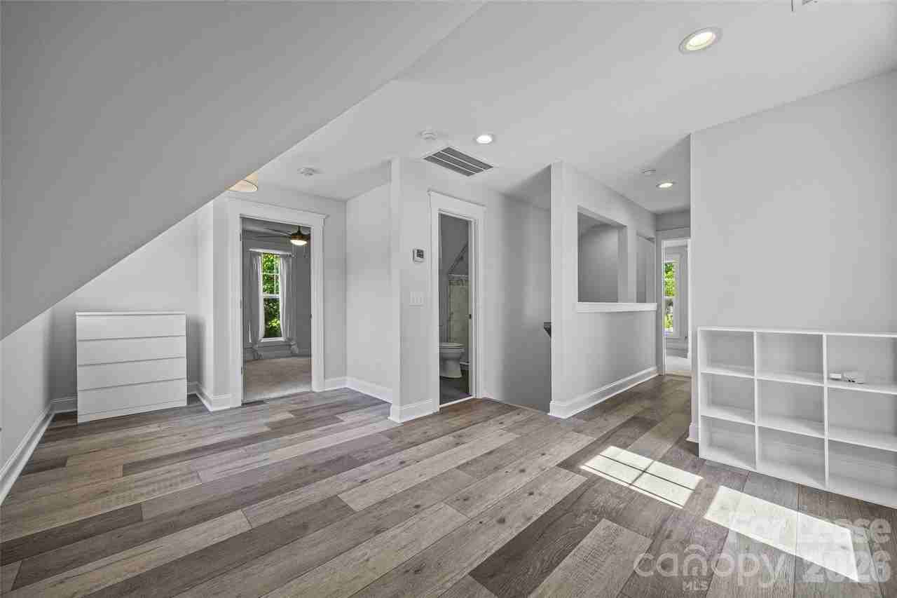 1512 Norris Ave - Photo 7 of 10