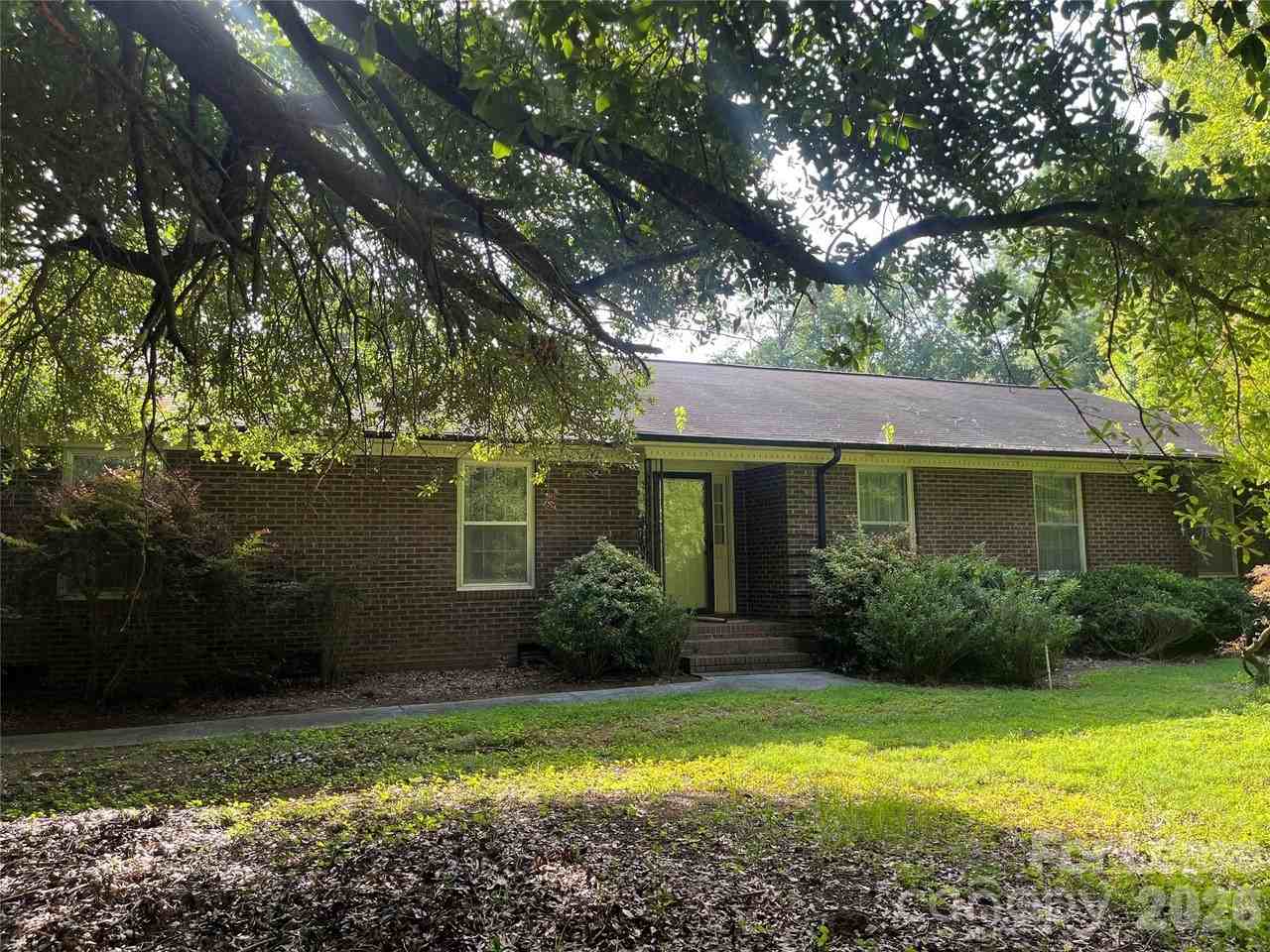 5625 Potter Rd - Photo 2 of 25