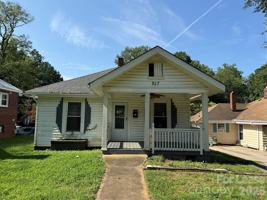 featured image of 917 Lincolnton Rd
