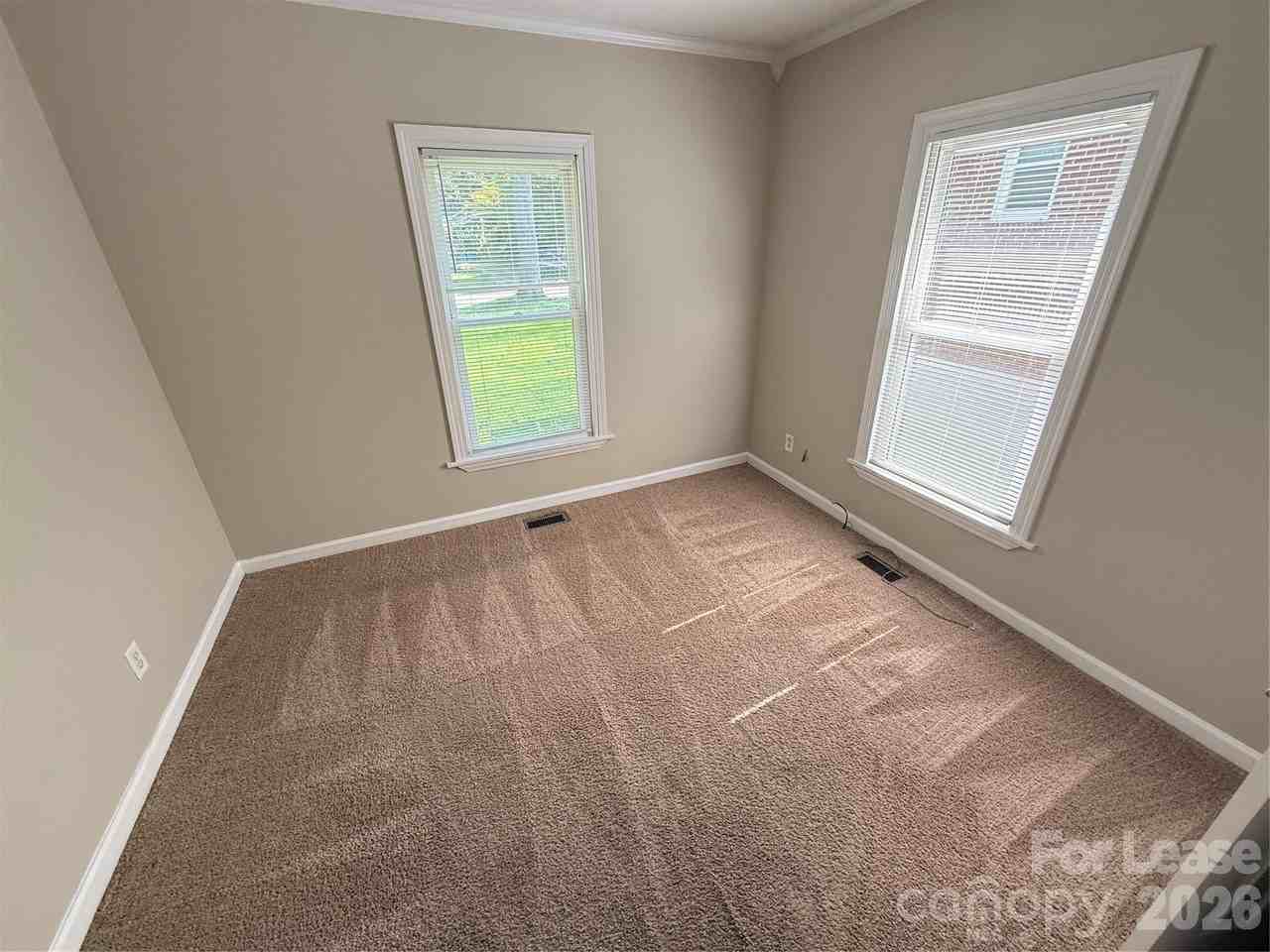 917 Lincolnton Rd - Photo 7 of 12