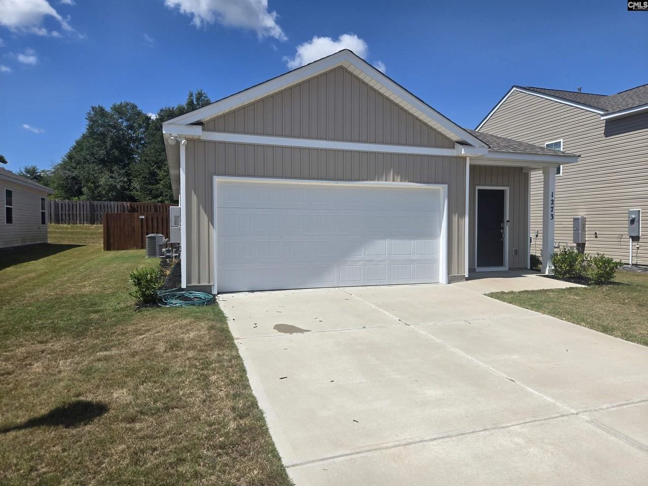 1273 Mosser Dr - Photo 3 of 26