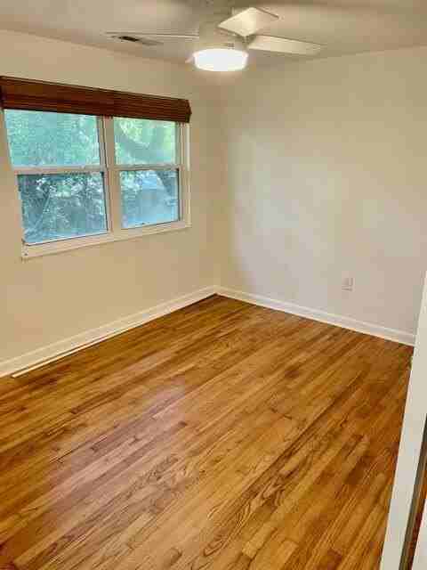 325 Tall Oak Ave - Photo 7 of 9