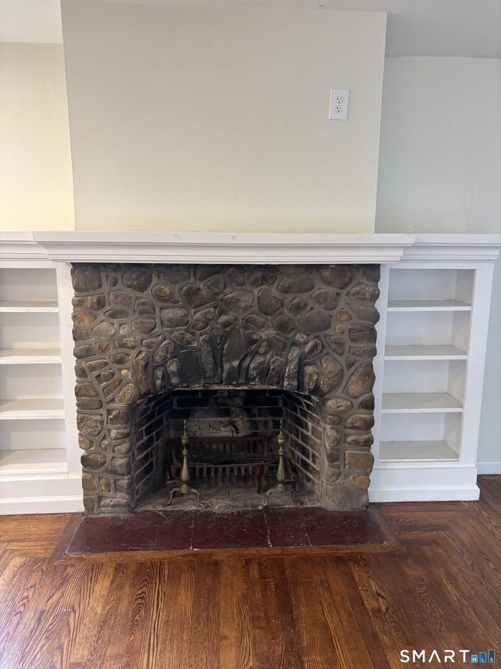170 Short Beach Rd - Photo 5 of 18