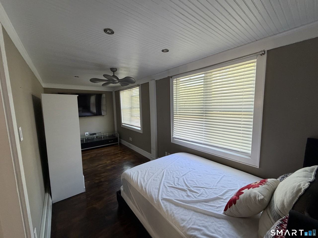 15 Overland Ave - Photo 6 of 24